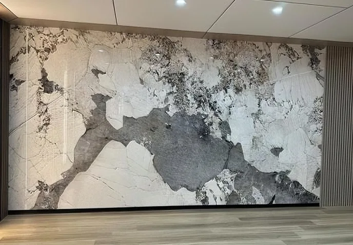 प्रभाव-प्रतिरोधी पर्खाल प्यानलको परिचय।